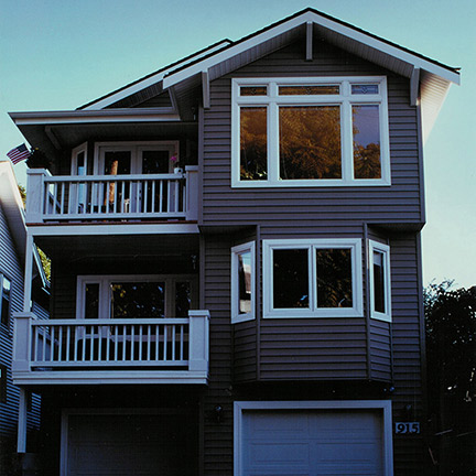 Simple Craftsman home